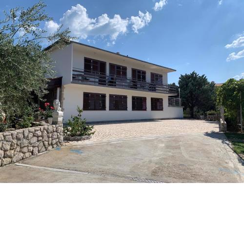 Apartments Volaric