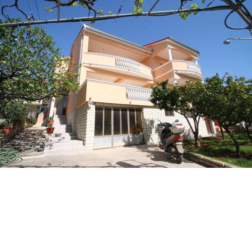 Apartments with a parking space Biograd na Moru, Biograd - 20756