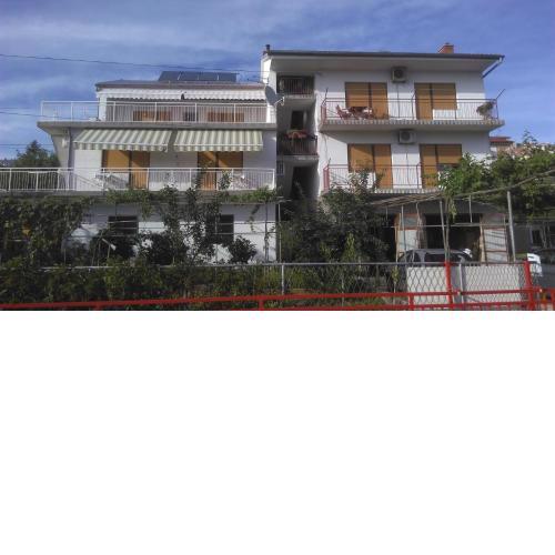 Apartments with a parking space Crikvenica - 22214