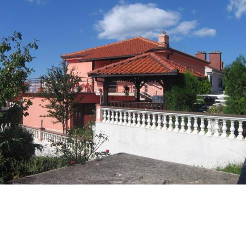 Apartments with a parking space Crikvenica - 22581