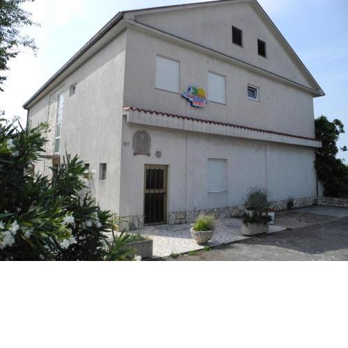 Apartments with a parking space Crikvenica - 22937