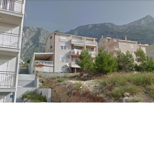 Apartments with a parking space Makarska - 21539
