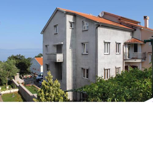 Apartments with a parking space Njivice, Krk - 5458