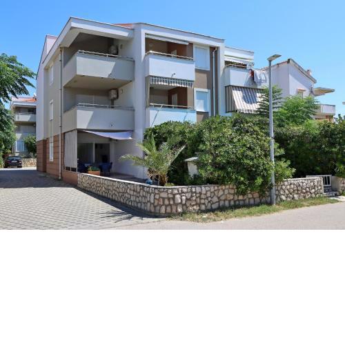 Apartments with a parking space Novalja, Pag - 19891