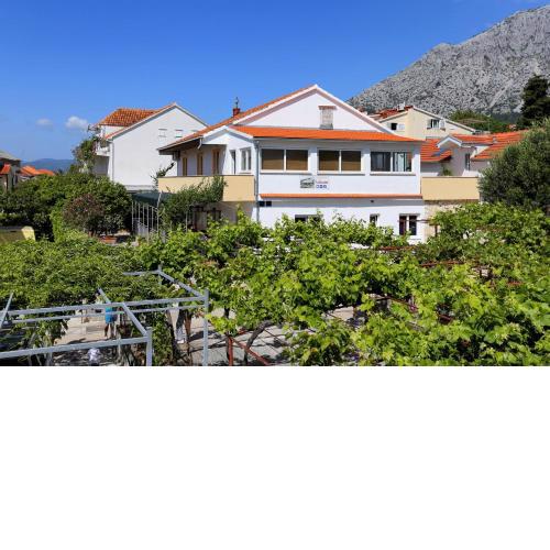 Apartments with a parking space Orebic, Peljesac - 10102