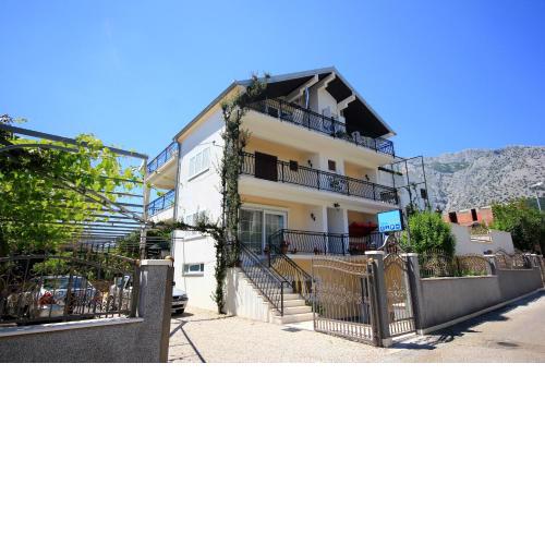Apartments with a parking space Orebic, Peljesac - 10160