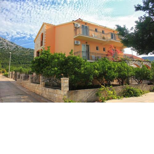 Apartments with a parking space Orebic, Peljesac - 10194