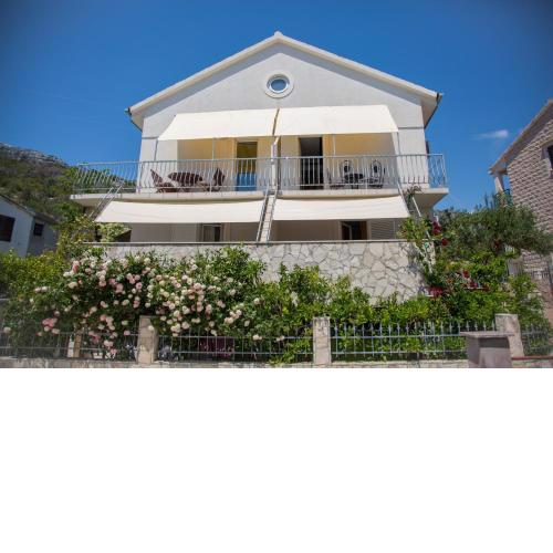 Apartments with a parking space Orebic, Peljesac - 10251
