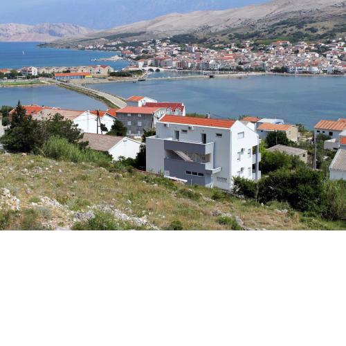 Apartments with a parking space Pag - 6433