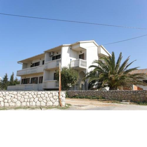 Apartments with a parking space Povljana, Pag - 18177