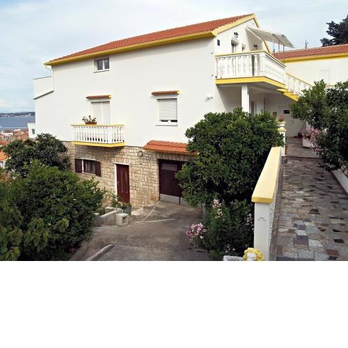 Apartments with a parking space Preko, Ugljan - 20853