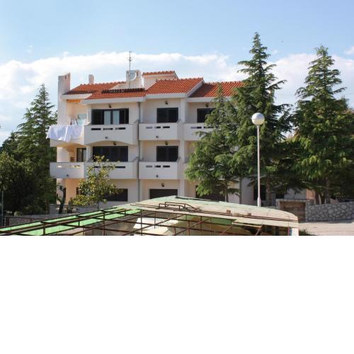 Apartments with a parking space Punat, Krk - 5375