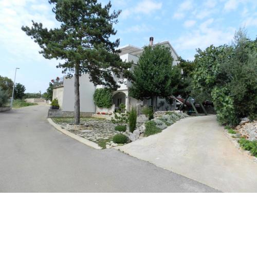 Apartments with a parking space Sveti Vid, Krk - 16955