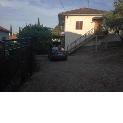 Apartments with a parking space Trogir - 15420