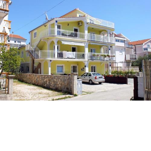 Apartments with a parking space Vodice - 5237