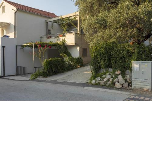 Apartments with a parking space Zuljana, Peljesac - 4573