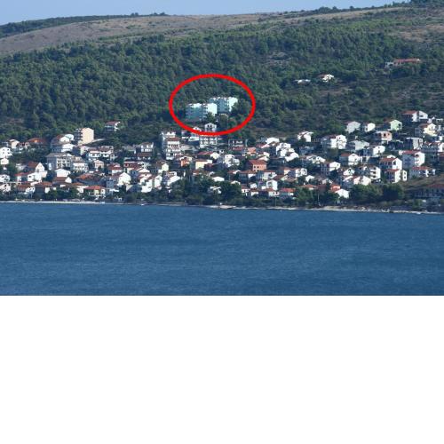 Apartments with a swimming pool Mastrinka, Ciovo - 11192