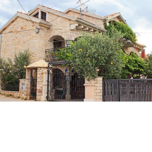 Apartments with WiFi Basanija, Umag - 7148