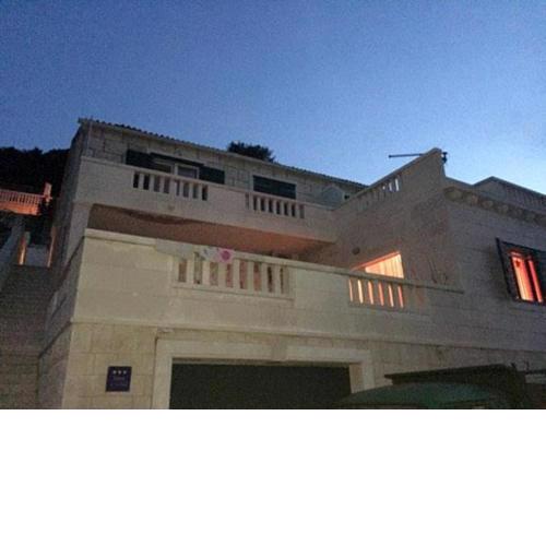 Apartments with WiFi Pucisca, Brac - 11416