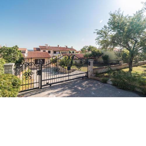 Apartments with WiFi Pula - 13031
