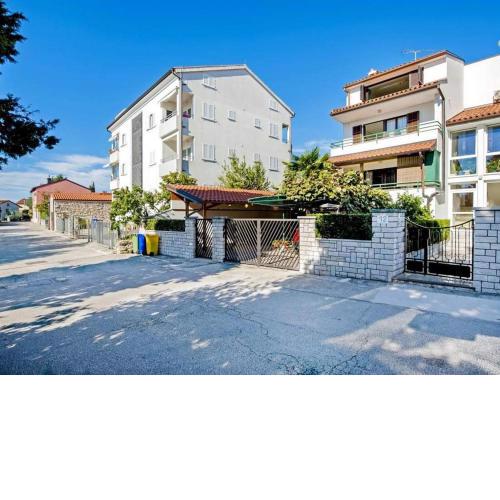 Apartments with WiFi Rovinj - 22524