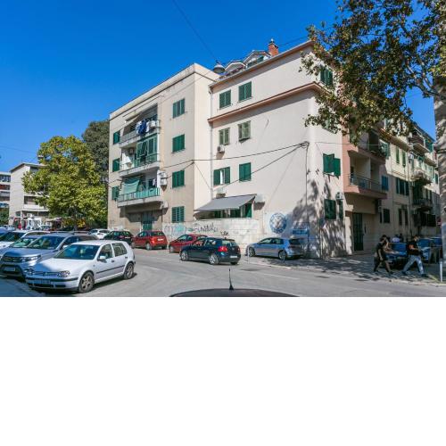Apartments with WiFi Split - 21804