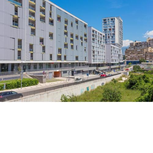 Apartments with WiFi Split - 22131