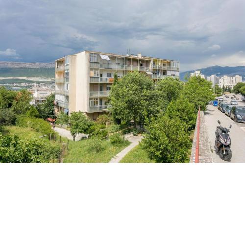 Apartments with WiFi Split - 23098