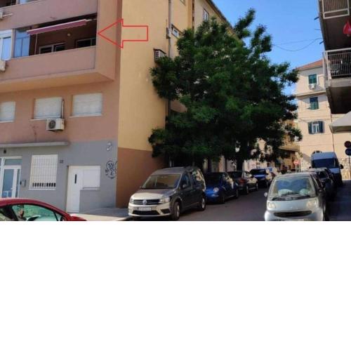 Apartments with WiFi Split - 23407