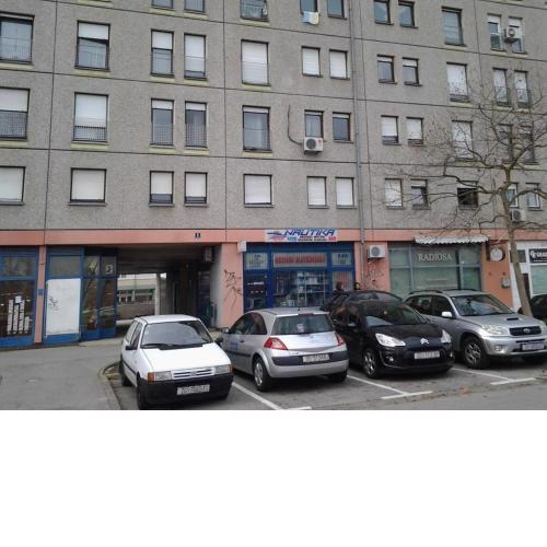 Apartments with WiFi Zagreb - 15507