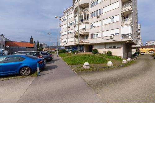 Apartments with WiFi Zagreb - 21122