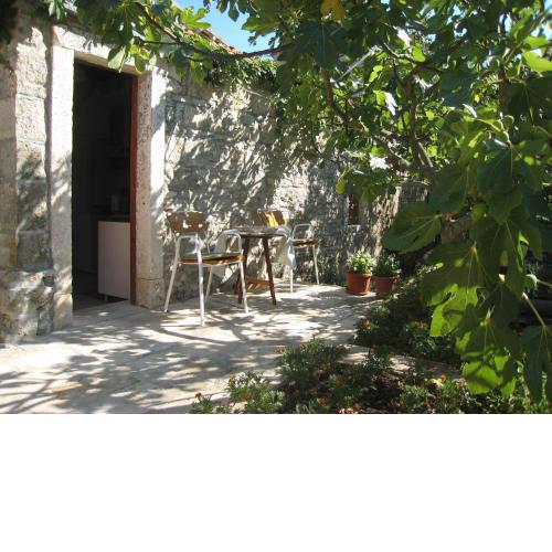 Apartments with WiFi Zrnovo, Korcula - 16254