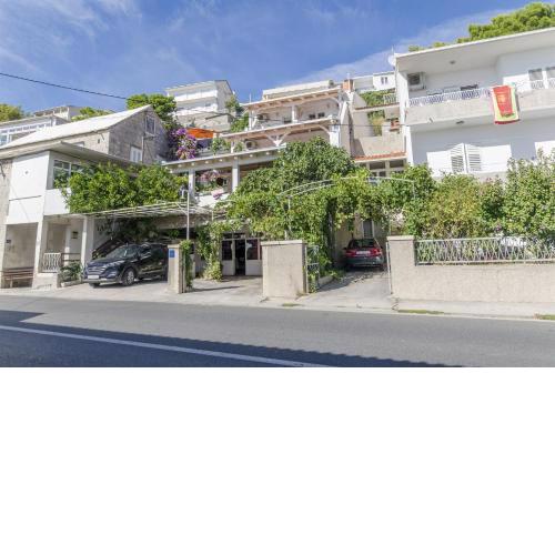 Apartments Zanet