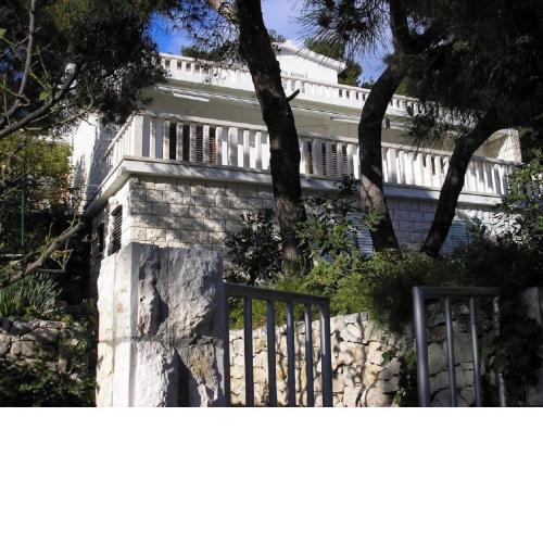 Apartments Zelko - with garden