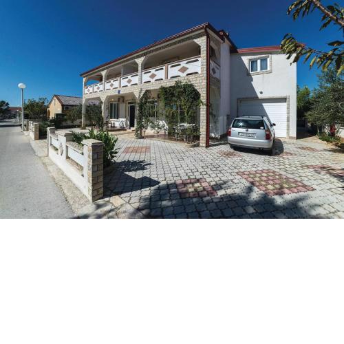Apartments Zoka