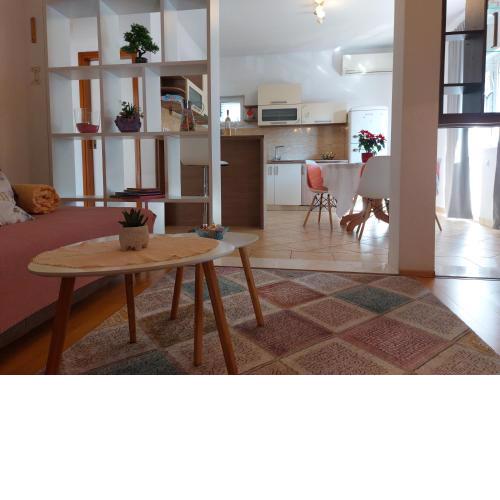 Apartments Zvonimir