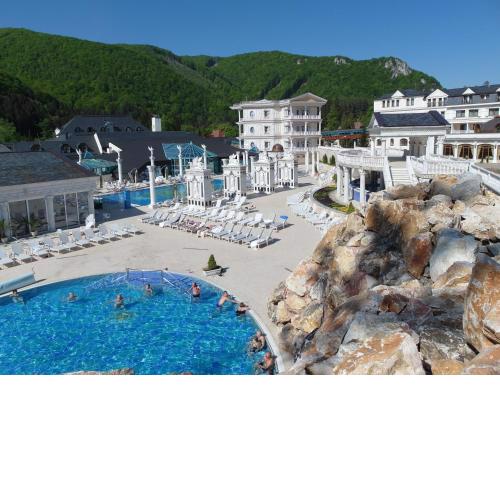 Aphrodite Palace
