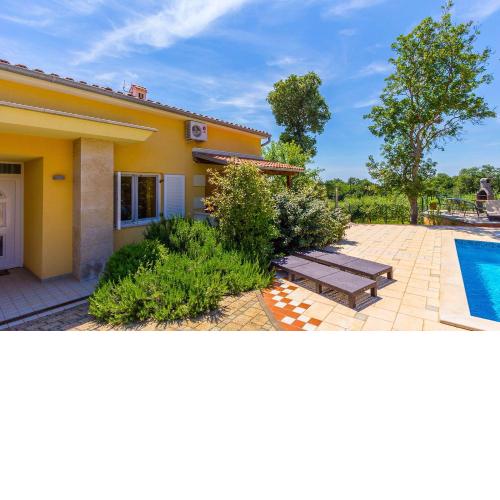 Appartement mit großem Pool, Observatorium, Volleyballplatz