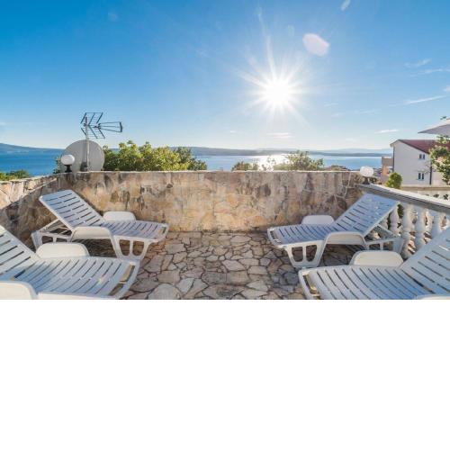 Appartement mit privater Terrasse und Meerblick