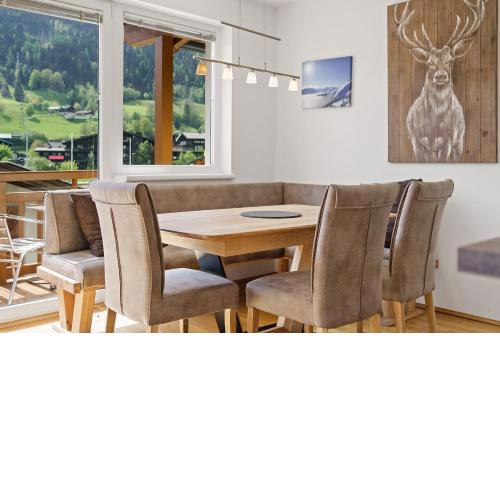Appartement Tauernblick Top 6 Kaprun by Four Seasons Apartments