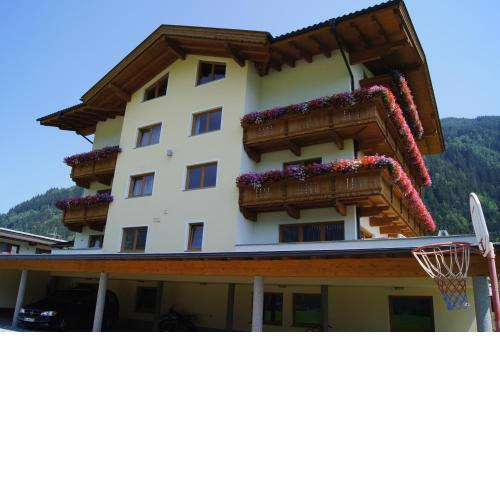 Apparthotel Stoanerhof