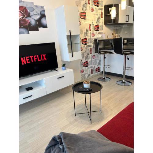 AR LONDON HOUSE