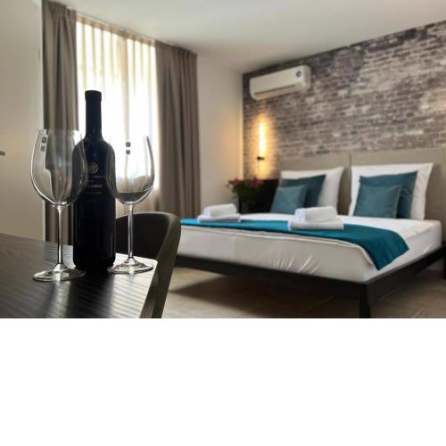 Arena Prestige Rooms