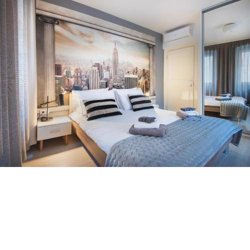Arta Apartment City Center II - with Private Parking