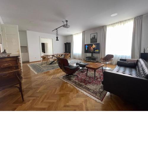 ArtSpace Locations-Zagreb 2bd Apartment in Center