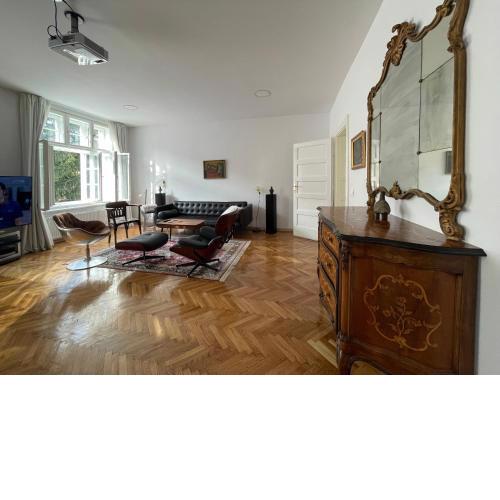 ArtSpace Locations-Zagreb Loft Apartment in Center