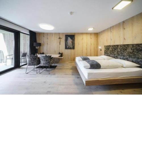 Astei Suites