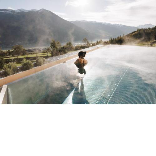 ASTER Boutique Hotel & Chalets