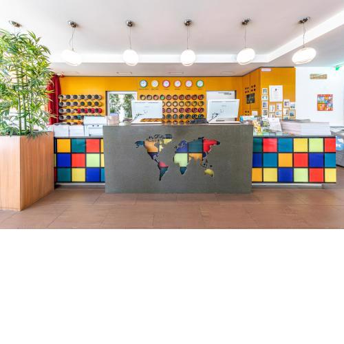 A&T Hotel & Hostel