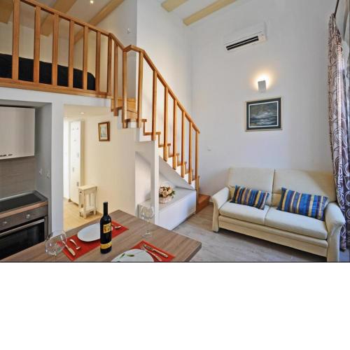 Atento Apartments